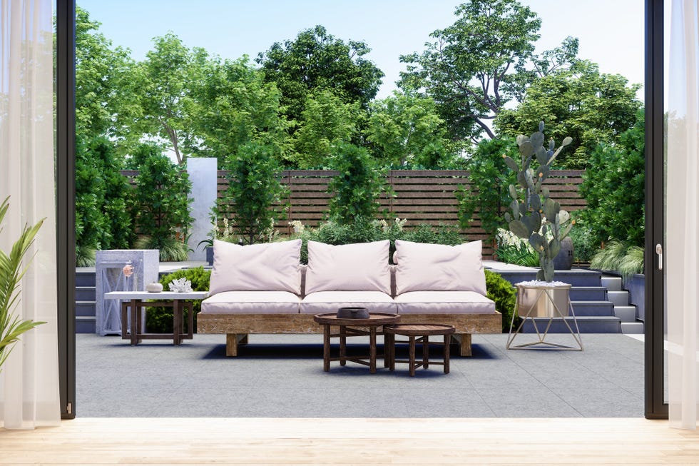 cómo hacer un sofá con palés diy para el salón exterior del jardín, el porche o el balcón