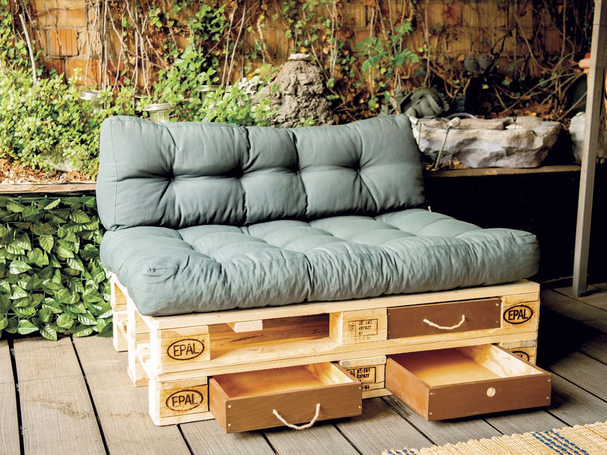 Mesa auxiliar DIY para el sofá: tutorial paso a paso