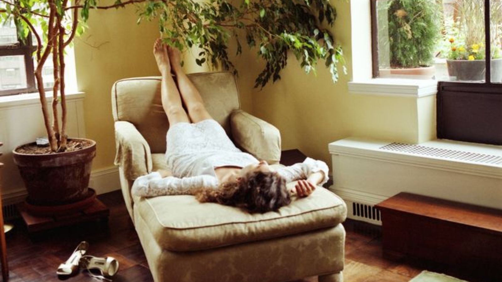 Cómo limpiar un sofá: trucos para facilitarte la vida - IKEA