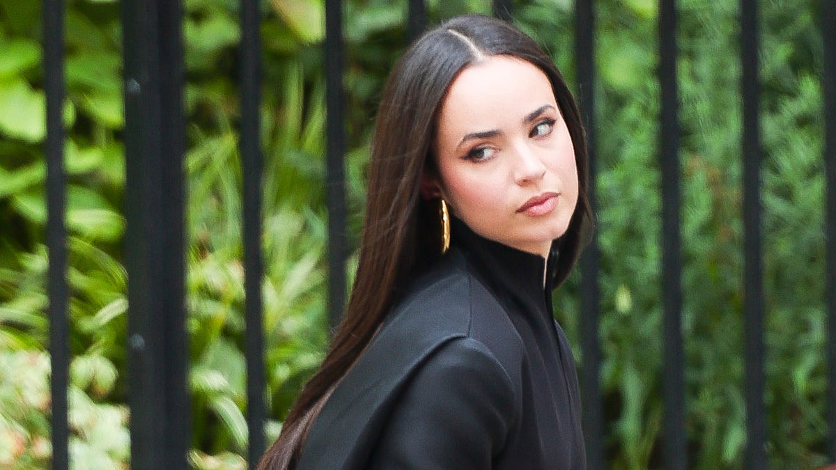 sofia carson