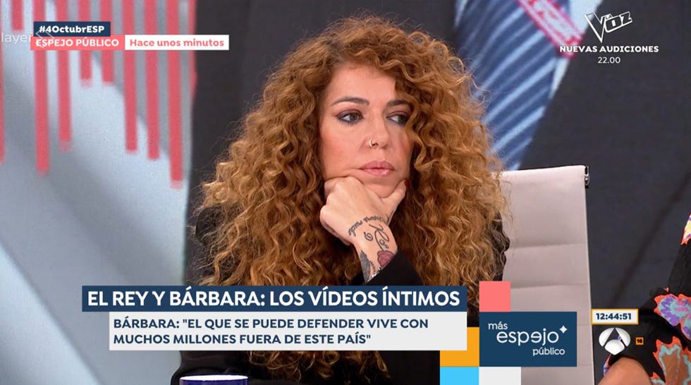 Bárbara Rey entra en 'Espejo Público' muy enfadada interrumpiendo el  directo y carga contra el rey Juan Carlos