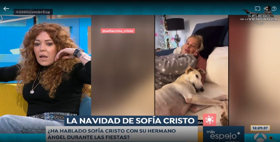 sofía cristo y bárbara rey con su perro