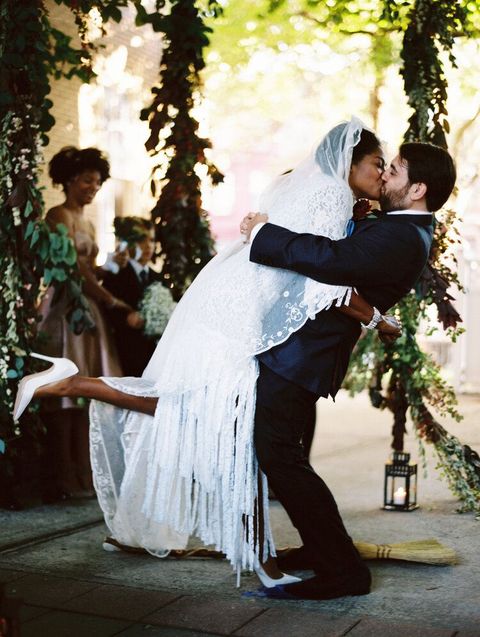 wedding day kiss