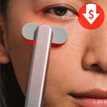 using solawave red light wand on face