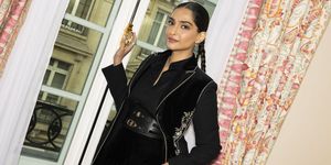 sonam kapoor getting ready with dior couture