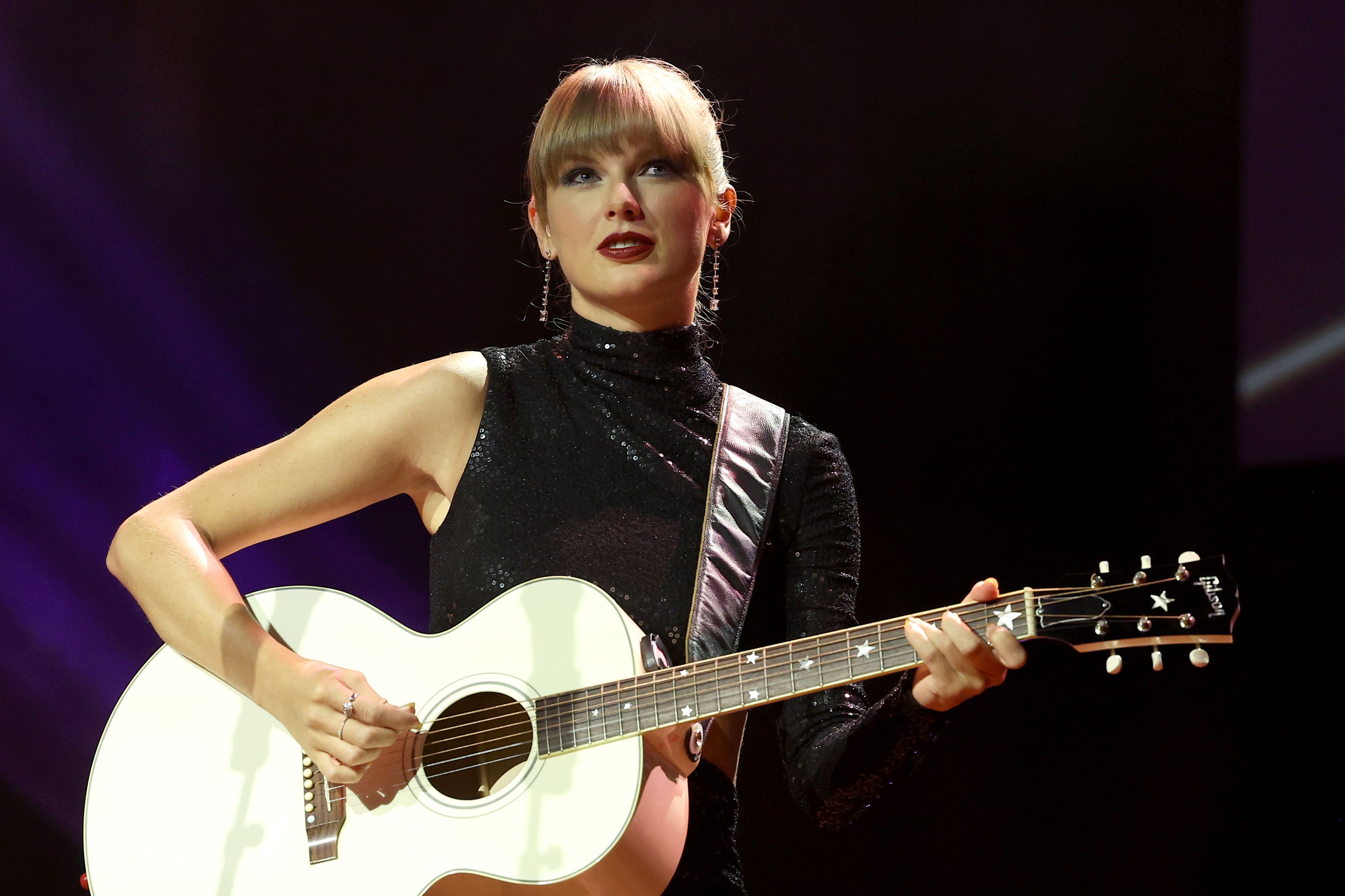 What Taylor Swift's 'You're On Your Own Kid' Lyrics Really Mean