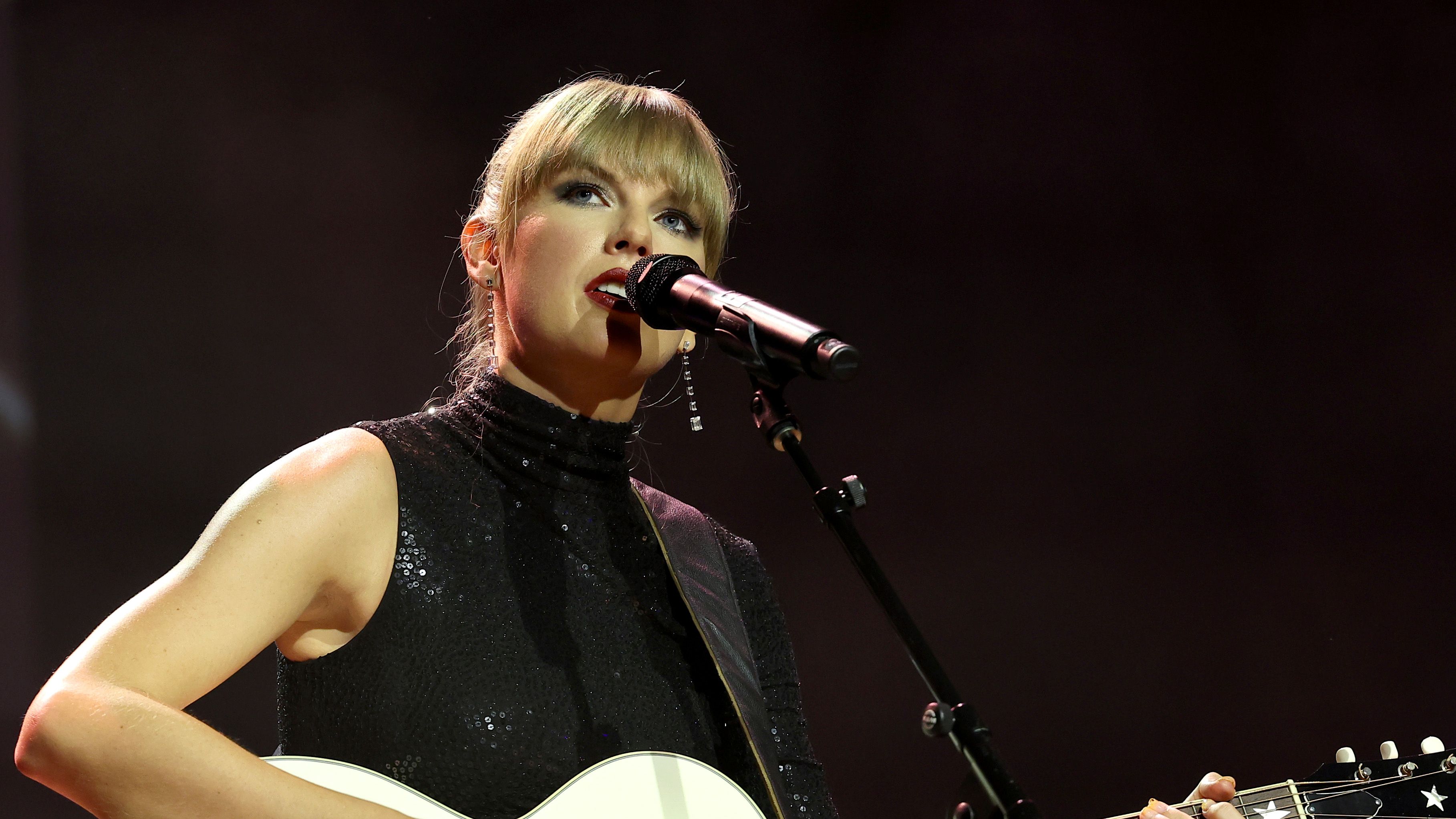 Taylor Swift Sang Her Whole Setlist on the Treadmill Every Day