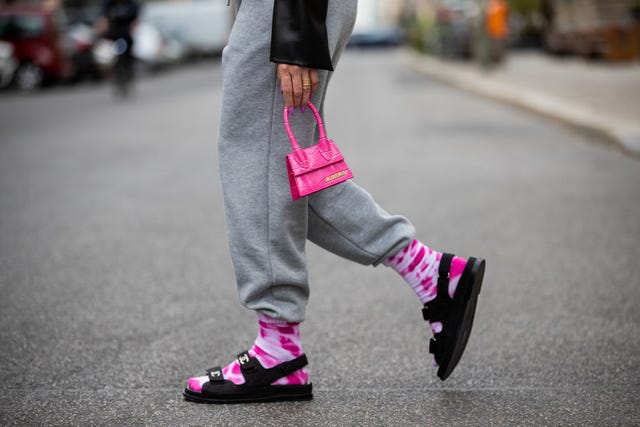 https://hips.hearstapps.com/hmg-prod/images/sonia-lyson-is-seen-wearing-pink-white-socks-weekday-news-photo-1607013602.?crop=0.670xw:1.00xh;0.167xw,0&resize=640:*