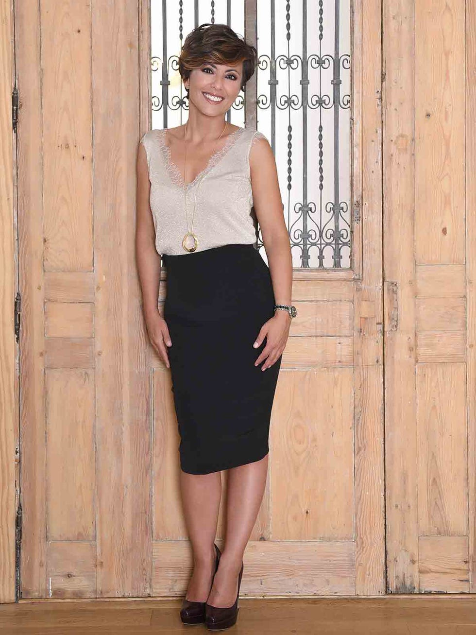 Sonsoles Ónega con top de Tintoretto y falda de tuvo de Zara