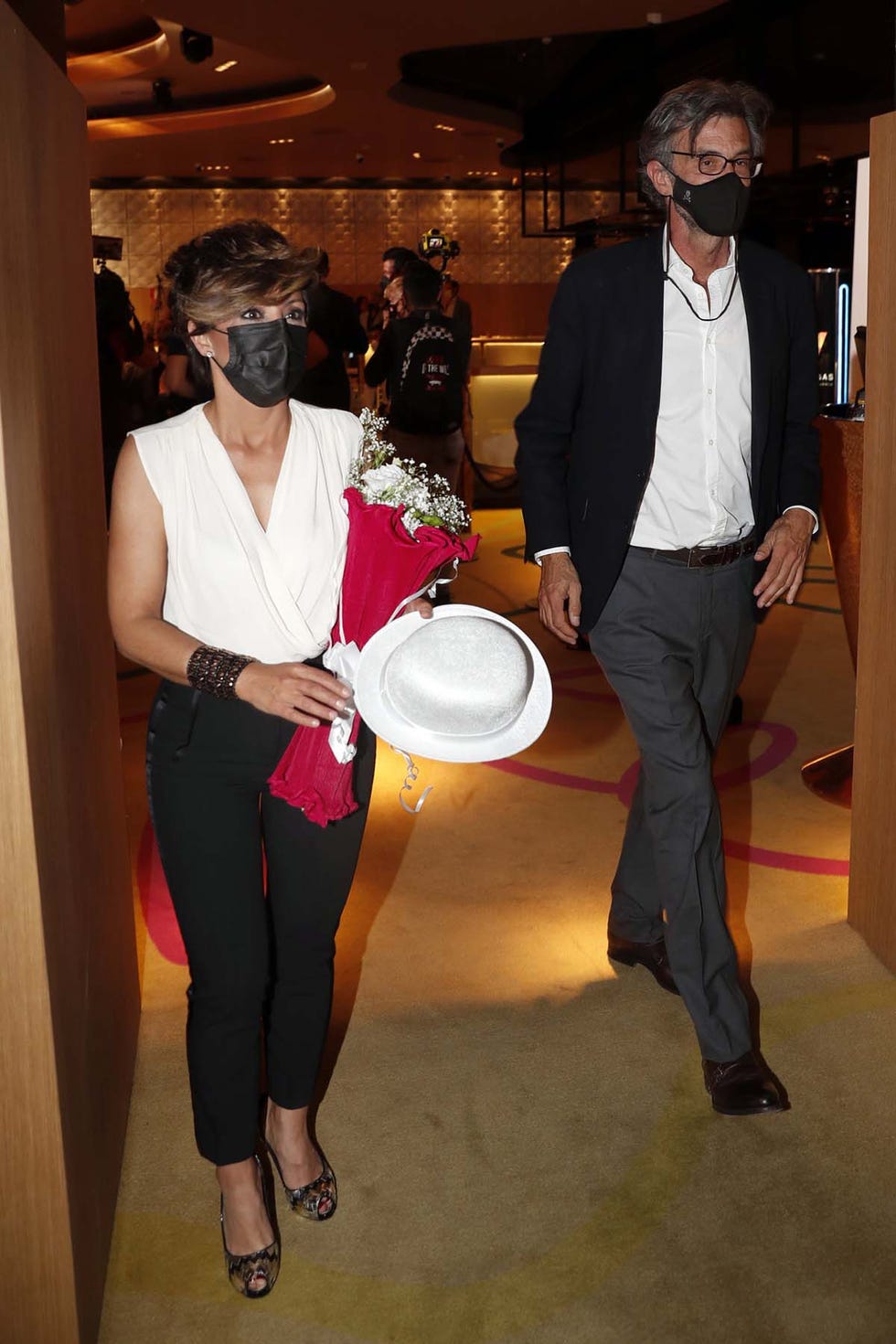 sonsoles onega y cesar vidal juntos en los premios bombines san isidro