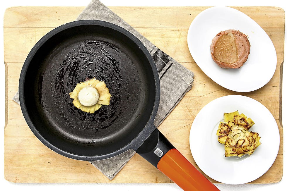 Sopa de foie gras con alcachofas
