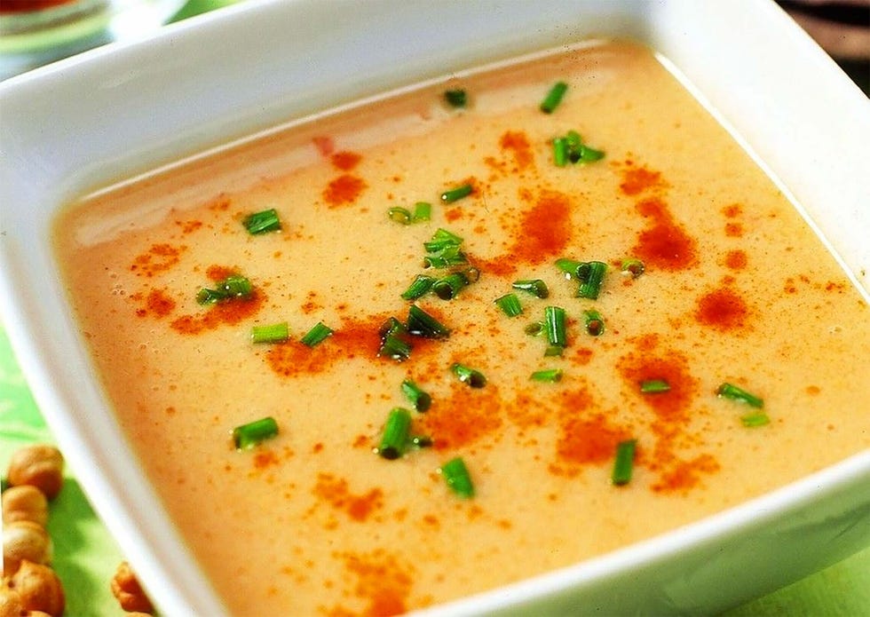 sopa fría de garbanzos y yogur