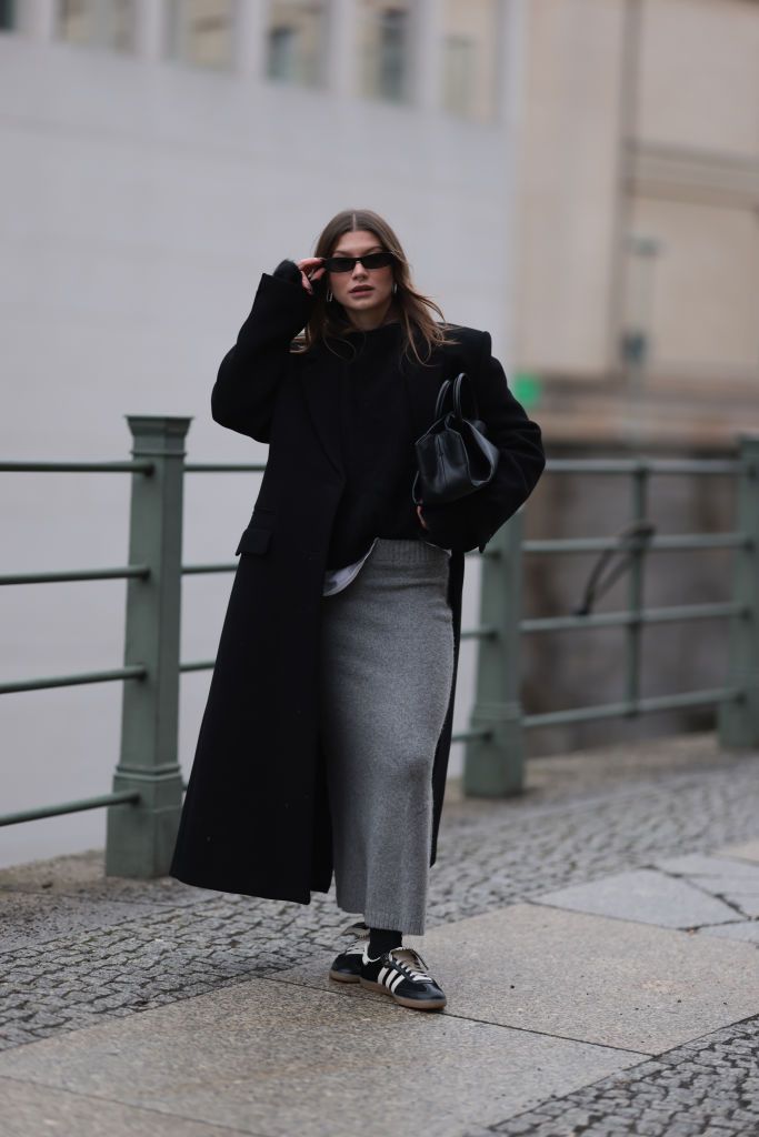 Street Style: The Latest News and Photos  Ropa de invierno mujer, Ropa de  moda, Ropa