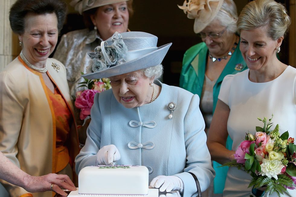queen elizabeth ii attends centenary annual meeting of the national federation of women's institute