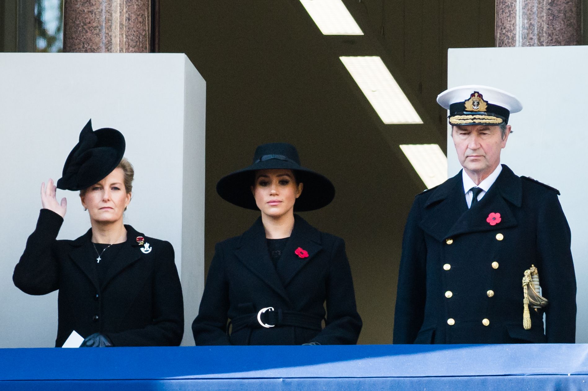 Kate Middleton & Meghan Markle Stood On Separate Balconies For ...