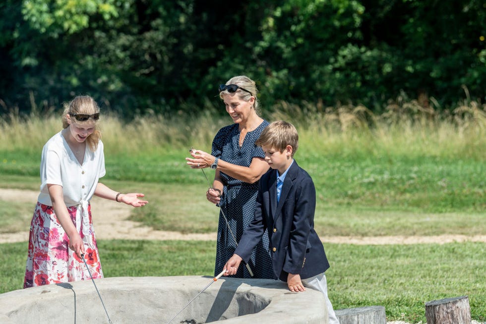 sophie countess of wessex, children won't use hrh titles lasy louise spencer