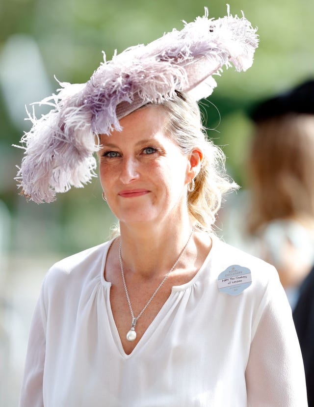 sophie wessex purple outfit ascot