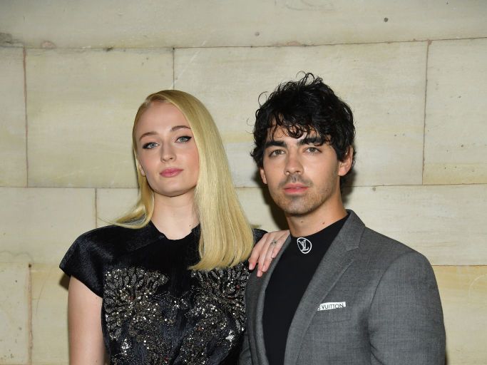 Couples night: Katy and Orlando meet up with Joe Jonas and Sophie Turner at Louis  Vuitton event – 97.9 WRMF