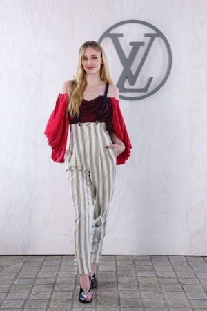 sophie turner louis vuitton