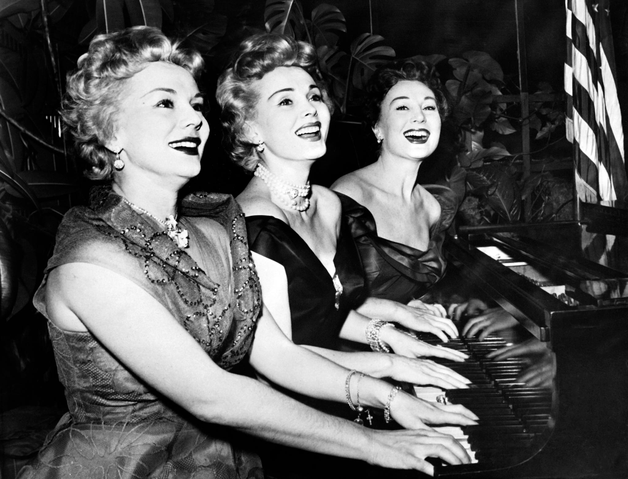 Gabor Sisters Net Worth - fo4t4lo