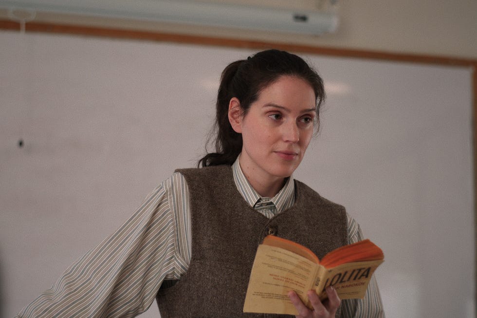 eva victor as agnes in sorry, baby