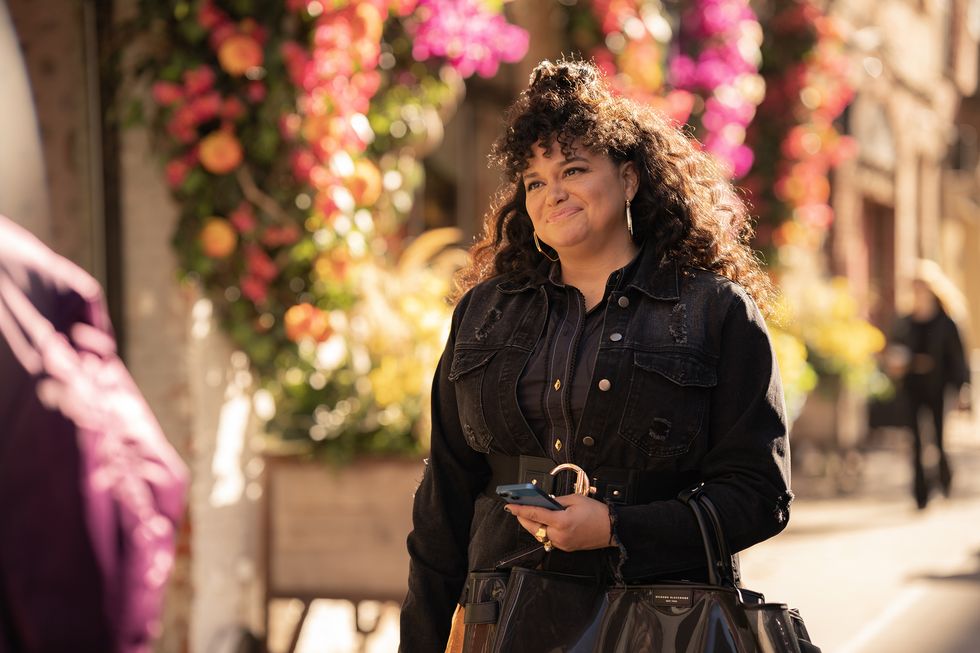 survival of the thickest michelle buteau as mavis in survival of the thickest cr vanessa cliftonnetflix © 2023