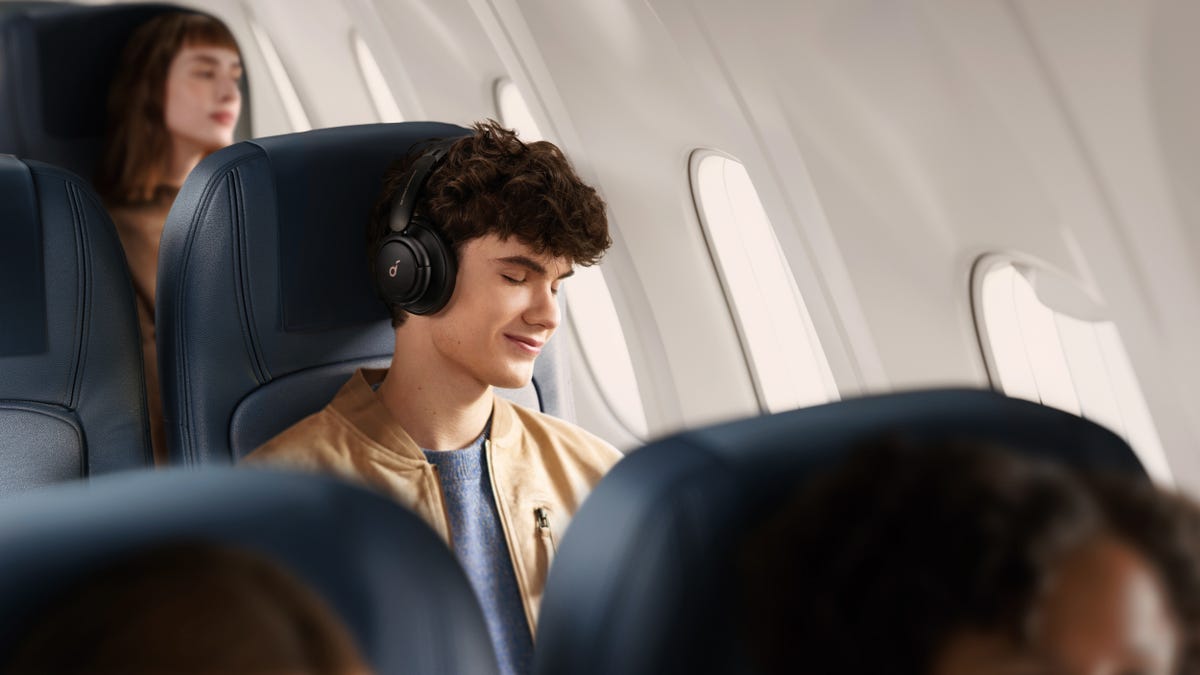 These Soundcore noise-cancelling headphones are on offer