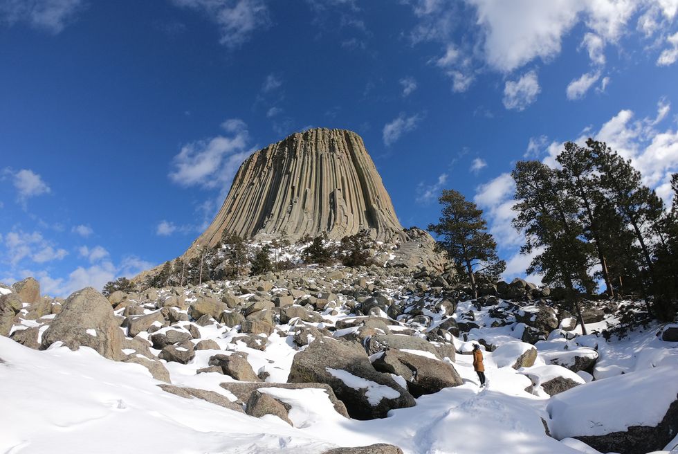devil’s tower national monument in eastern wyoming