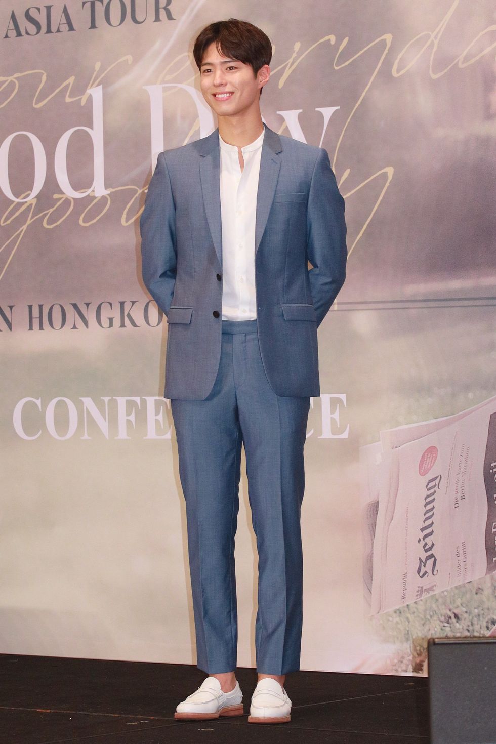 park bo gum attends press conference in hong kong