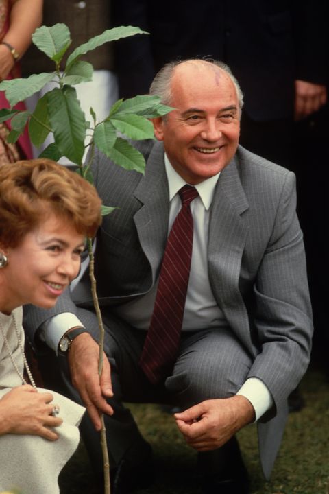 mikhail and raisa gorbachev