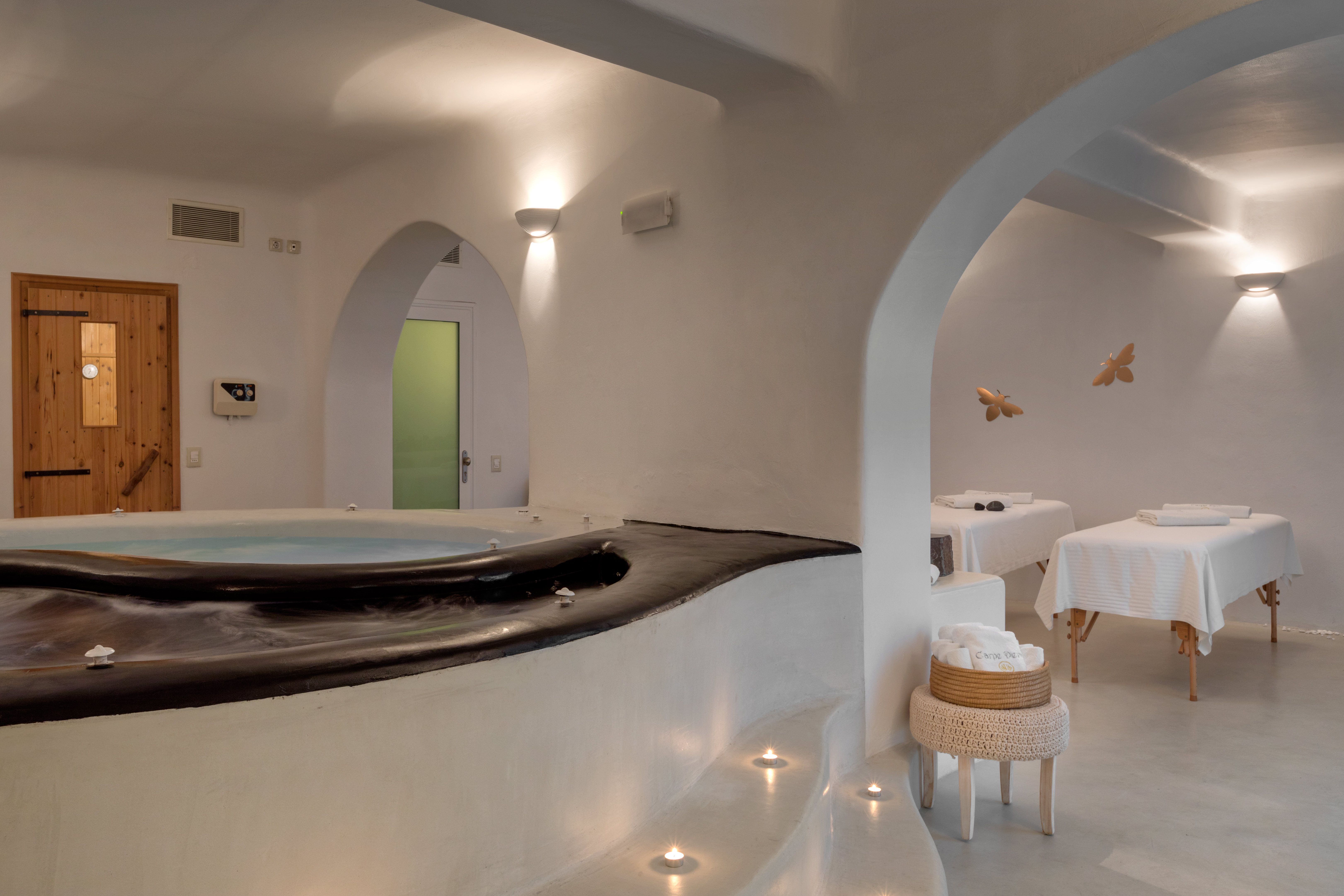 Review of Carpe Diem Exclusive Boutique Resort Santorini