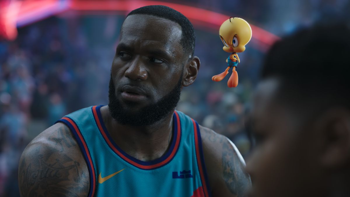 preview for Space Jam: A New Legacy - Official Trailer (Warner Bros)