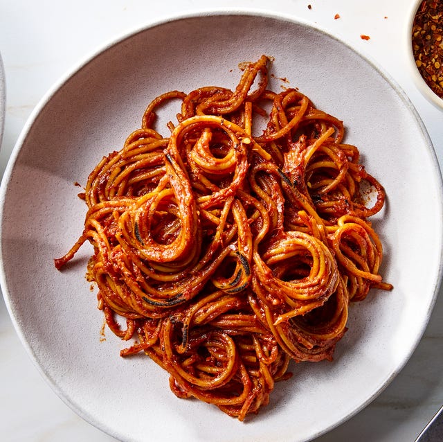 What is the Best Way to Measure Ingredients for Italian Pasta? Expert Tips