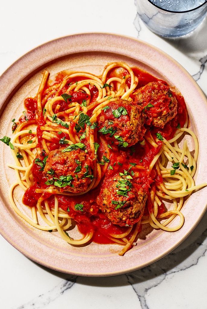 spaghetti and meatless meatballs