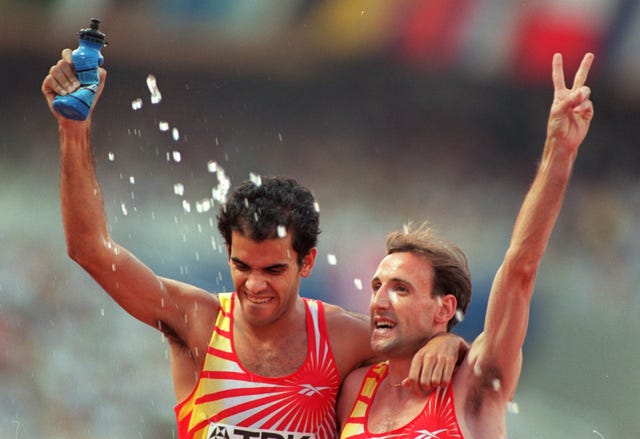 Reyes Estévez y Fermín Cacho se enfrentan en Granada