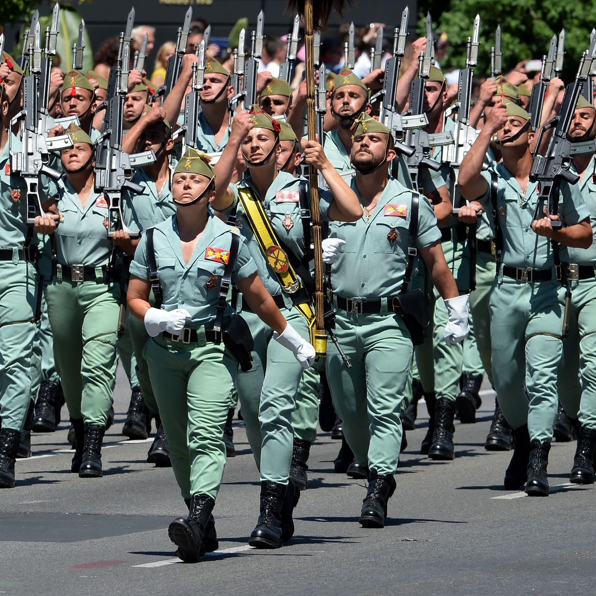 spanish-legionnaire-parade-to-mark-the-spanish-armed-forces-news-photo-1584994773.jpg