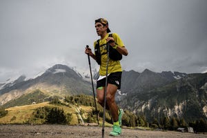 pau capell durante su carrera en el ultra trail del mont blanc de trail running