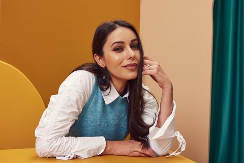 park city, utah january 20 rina mousavi of ‘shayda’ poses for a portrait at getty images portrait studio at stacy's roots to rise market on january 20, 2023 in park city, utah photo by emily assirancontour by getty images for stacy's pita chips