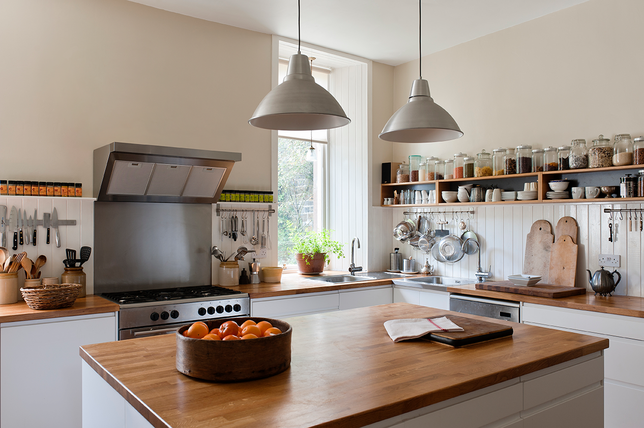 These 6 Countertops Are the Best Ones for Your Kitchen, According to Renovation Experts