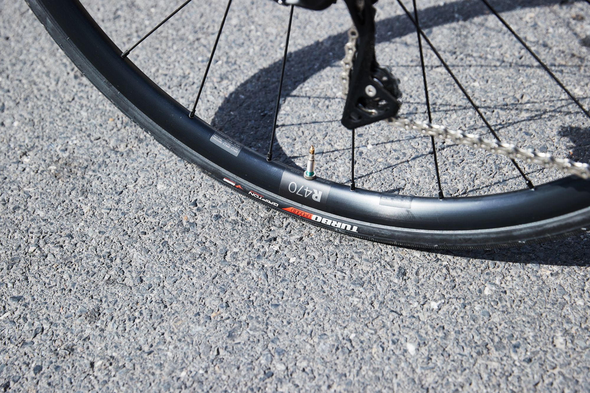 Specialized Allez Sprint Review | Best Road Bikes 2022