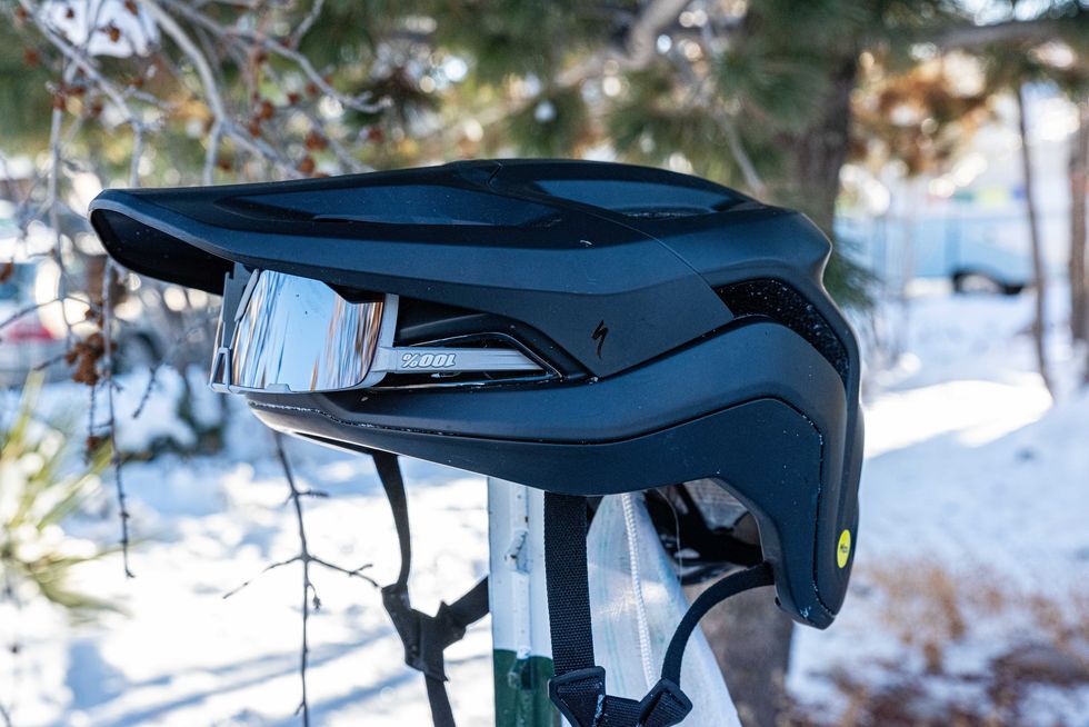 specialized ambush 2 mountain bike helmet specialized camber mountain bike helmet