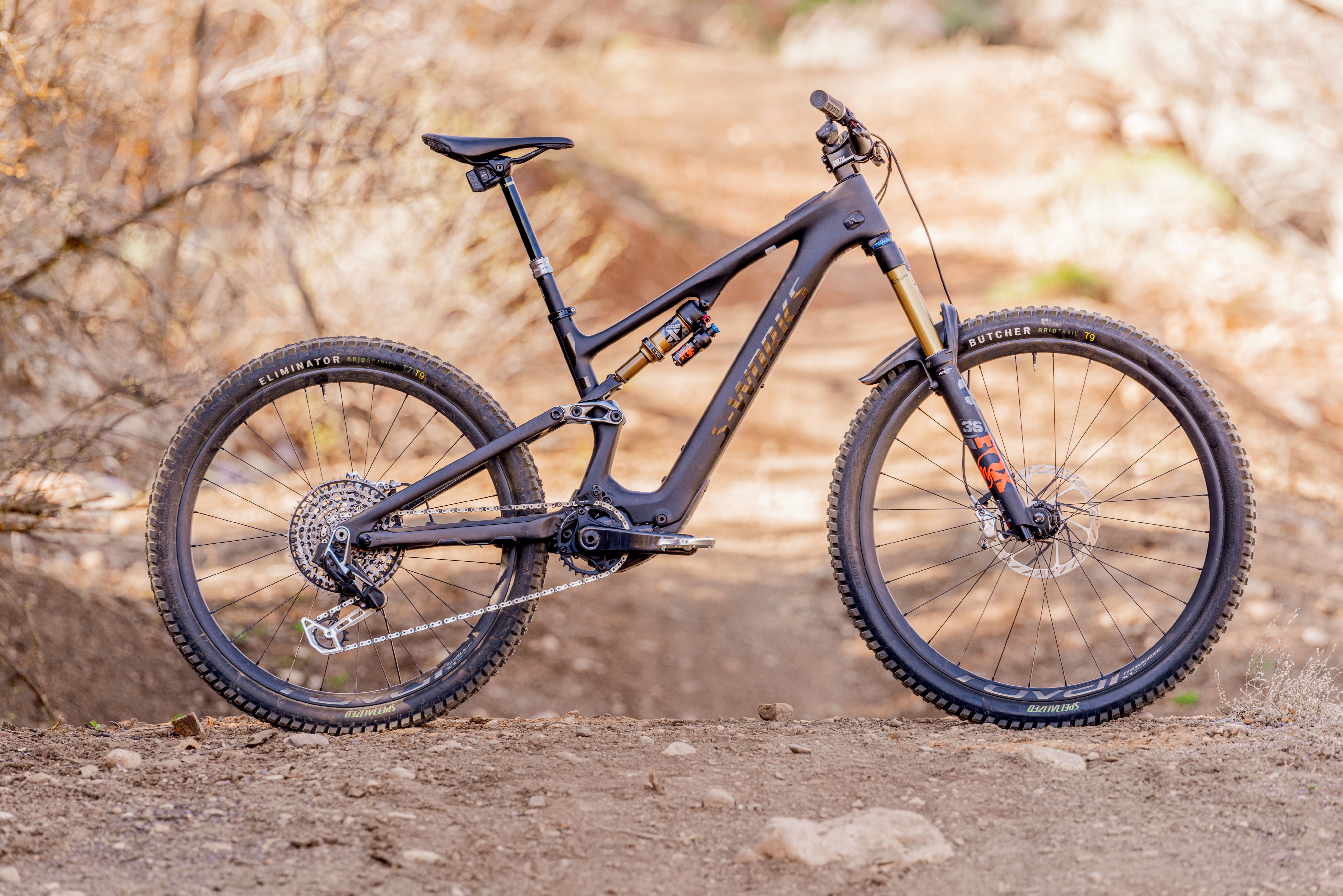 Superlight e Mountain Bike Super Shootout Best E Bikes 2024