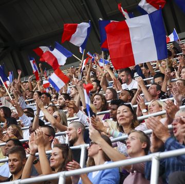 spectators on a stadium with france playing