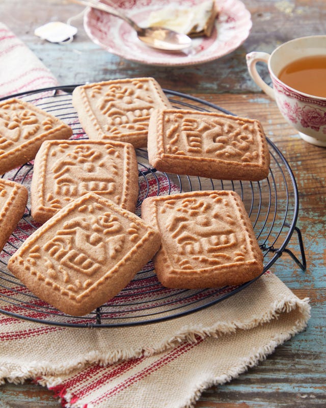 Speculoos Cookies Recipe (Speculaas) - Baker Street Society