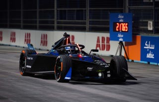 Formula E Electric Car Smashes World Indoor Speed Record