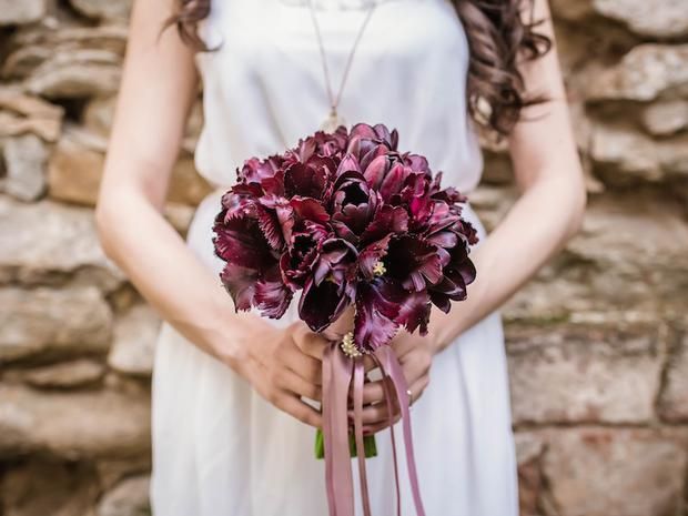 Purple, Bouquet, Flower, Dress, Plant, Pink, Cut flowers, Violet, Bride, Hand, 