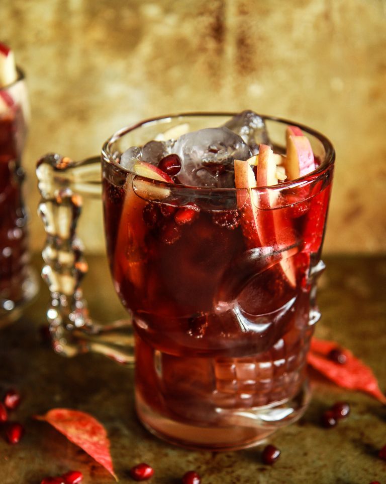spiced apple cider pomegranate moscow mule