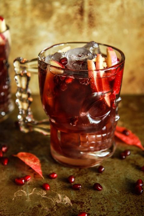 spiced apple cider pomegranate moscow mule