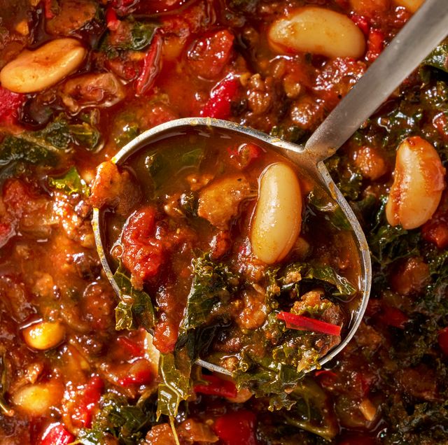 spicy turkey sausage and kale chili