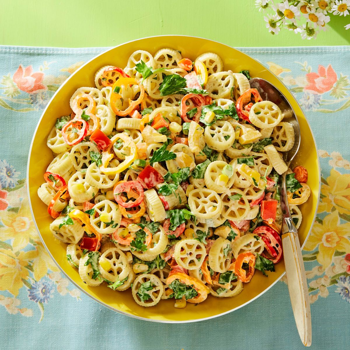 the pioneer woman's spicy veggie pasta salad recipe